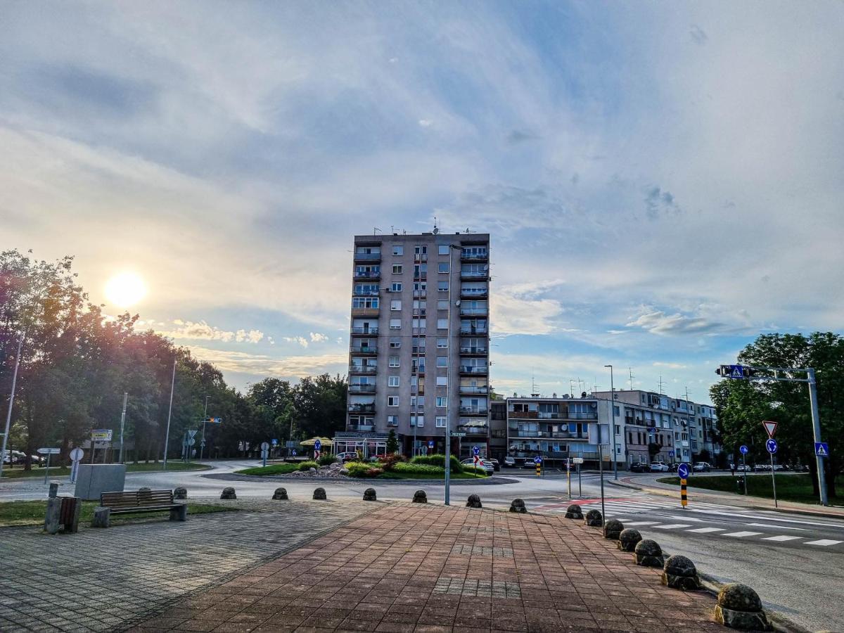 Apartment Apex Penthouse Self Check-In Karlovac Extérieur photo