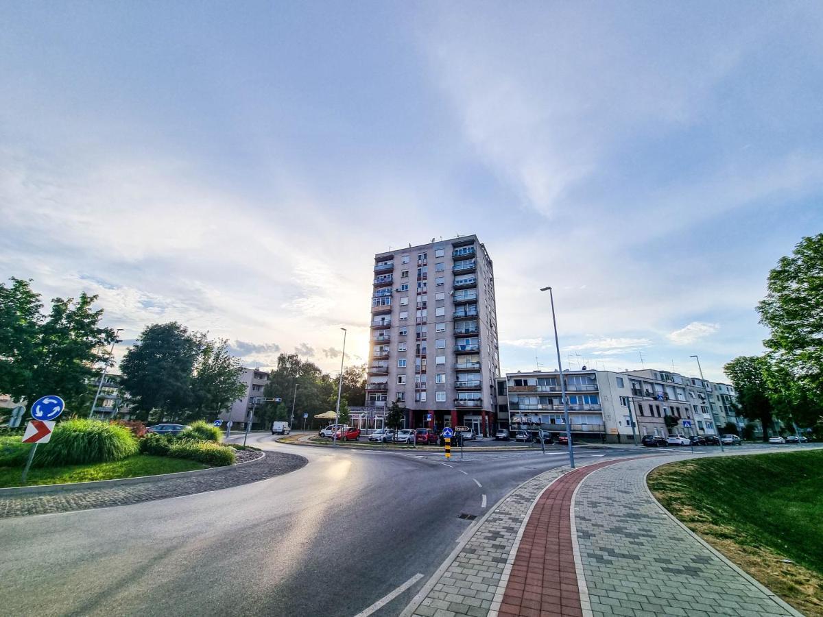 Apartment Apex Penthouse Self Check-In Karlovac Extérieur photo
